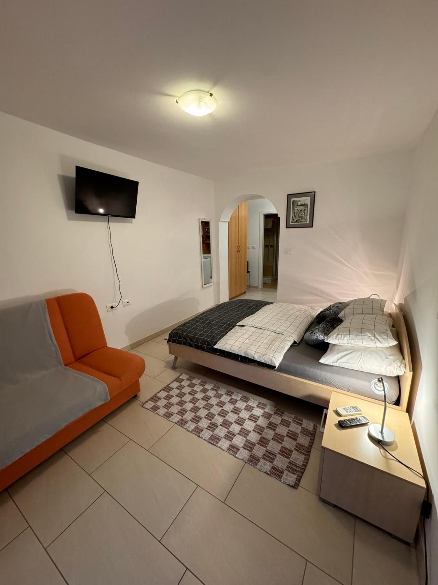 Apartments Mirjana Πιράν Εξωτερικό φωτογραφία